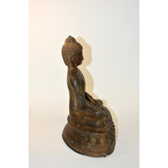 Large Antique Bronze Buddha Shakyamuni on Double Lotus For Sale - Image 10 of 18