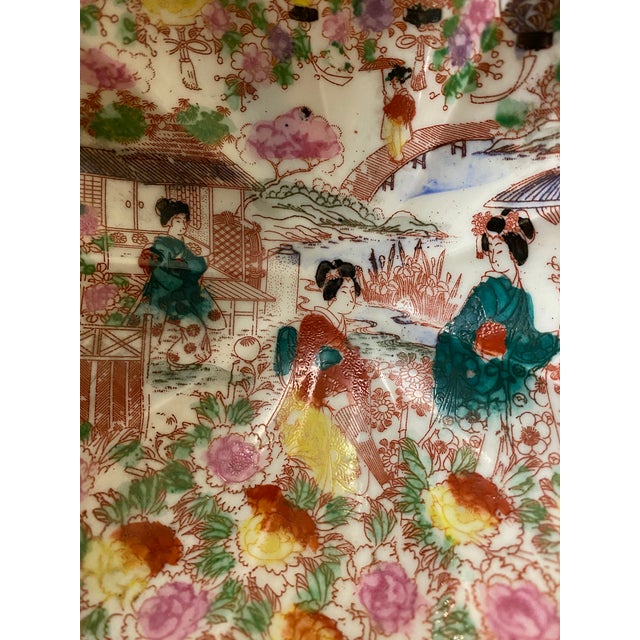 Vintage 1940s Hand Painted Scalloped Bowl Made in Occupied Japan For Sale In Greenville, SC - Image 6 of 9