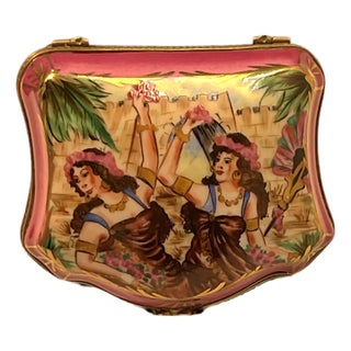Vintage Porcelain Trinket Box For Sale
