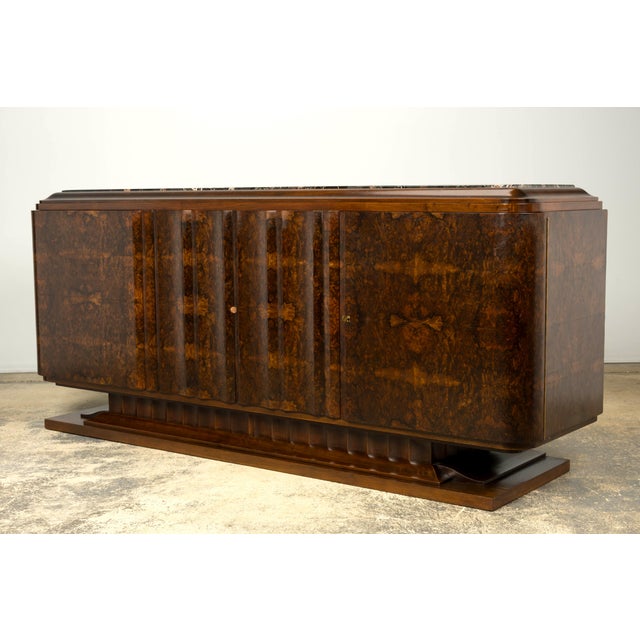 Brown 1940s Monumental Sideboard by A. Bicchierini, Burl Wood & Marble, Provence For Sale - Image 8 of 18