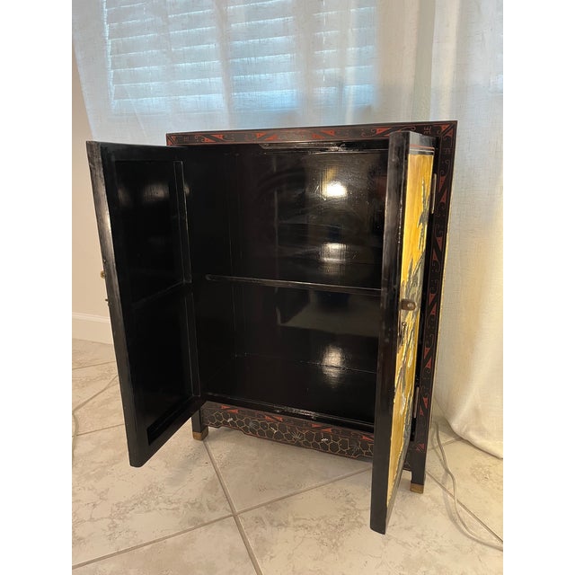Vintage Mid-Century Chinese Black and Gold Lacquer Cabinet With Mother of Pearl Inlays For Sale - Image 14 of 18