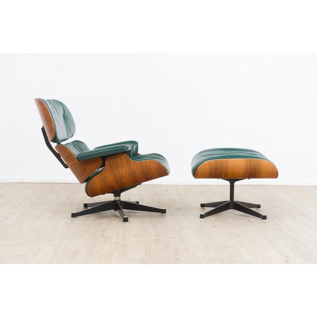 Herman Miller Set of Vintage Lounge Chair with Ottoman in Avocado Green by Charles and Ray Eames for Herman Miller, 1970s For Sale - Image 4 of 18