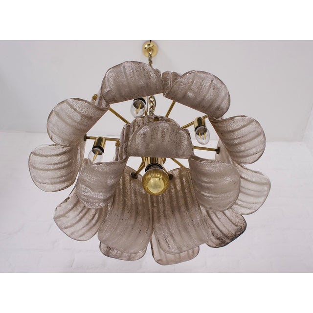Pendant Light with Petals in Gold Murano Glass from Mazzega, 1970s For Sale - Image 6 of 12