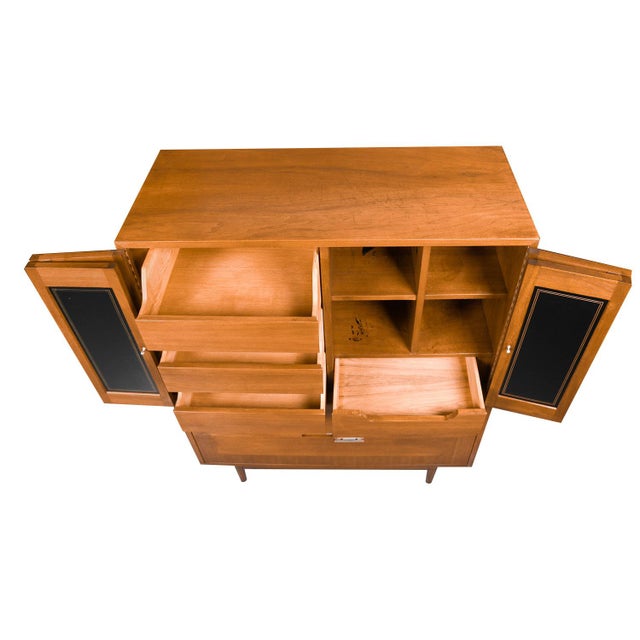 Mid Century American of Martinsville Highboy Dresser For Sale In Baltimore - Image 6 of 13