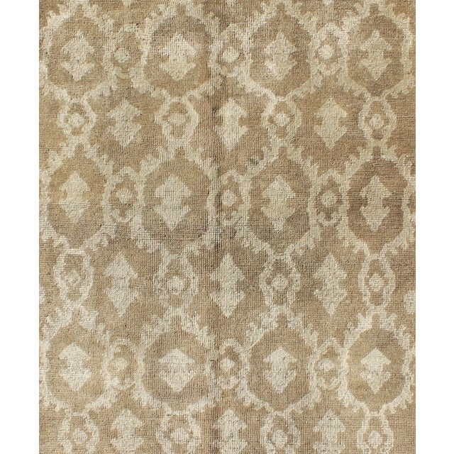 Square Shape Cross-Latch Squarish Turkish Vintage Oushak Rug in Taupe and Cream For Sale - Image 4 of 6