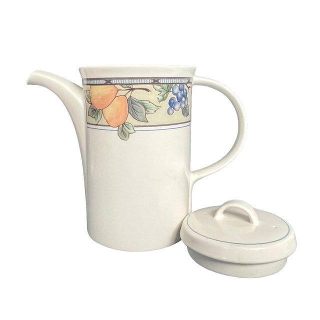 Mikasa Vintage Mikasa Coffee Pot With Lid – Garden Harvest Intaglio Cac29 – Fruit Motif – Stoneware For Sale - Image 4 of 7