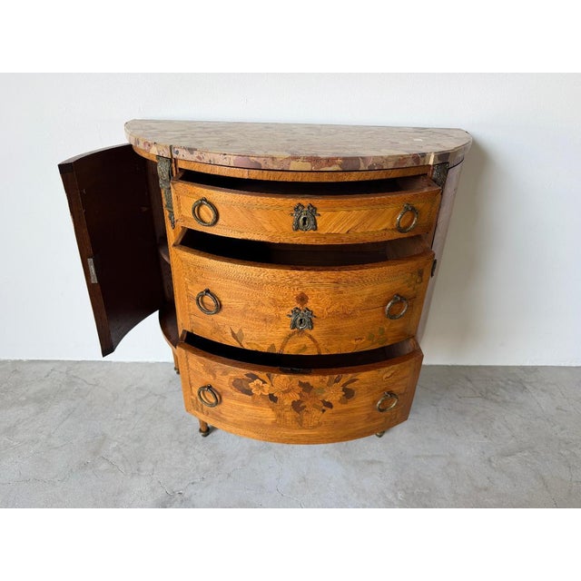 19th-Century French Louis XVI Style Marquetry Inlaid Demi-Lune Cabinet With Breccia Marble Top For Sale - Image 13 of 18