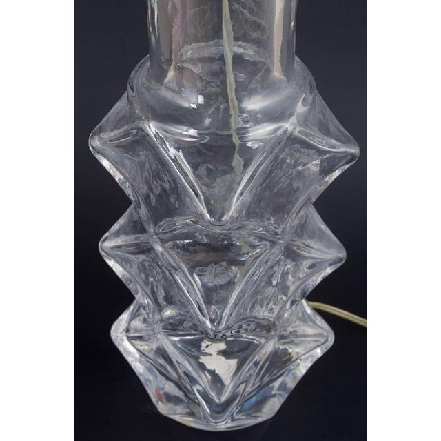 Vintage Sculptural Table Lamp in Clear Glass by Hanne Dreutler for Kosta Boda, 1980s For Sale - Image 3 of 5
