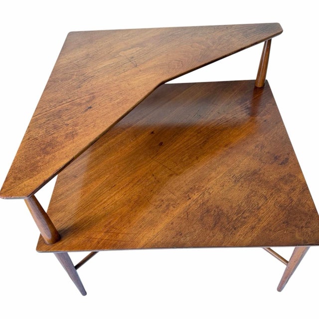 Vintage Mid-Century Tiered End Corner Table by Heritage Henredon, Walnut For Sale - Image 9 of 11