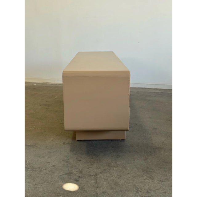 1970s Brutalist Low Profile Credenza For Sale - Image 15 of 15