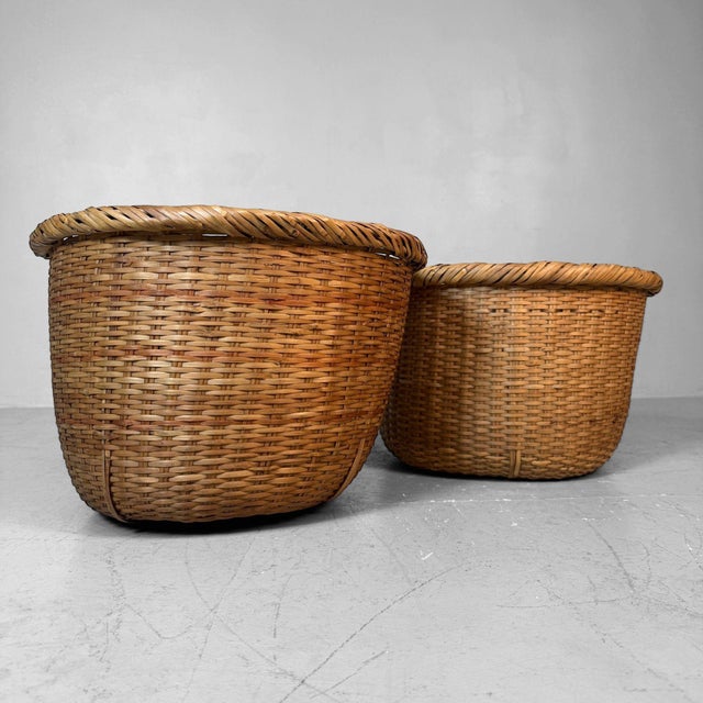 Mid-Century Modern Shōwa Japanese Bamboo Baskets, 1950, Set of 2 For Sale - Image 3 of 13