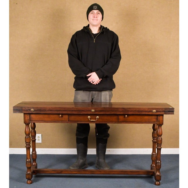 Attributed to Jonathan Charles Country Farmhouse Walnut Hunt Table For Sale In New York - Image 6 of 12