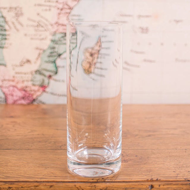 1980's Vintage Flower Vase For Sale - Image 4 of 9