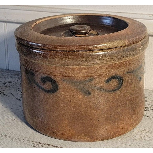 This crock was found back east probably from Pennsylvania and has the original lid.The condition is very good with no...