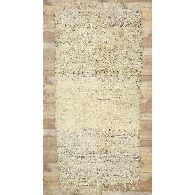 Late 20th Century Beni Ourain Moroccan Wedding Blanket - 04'05 X 09'00 For Sale - Image 9 of 9