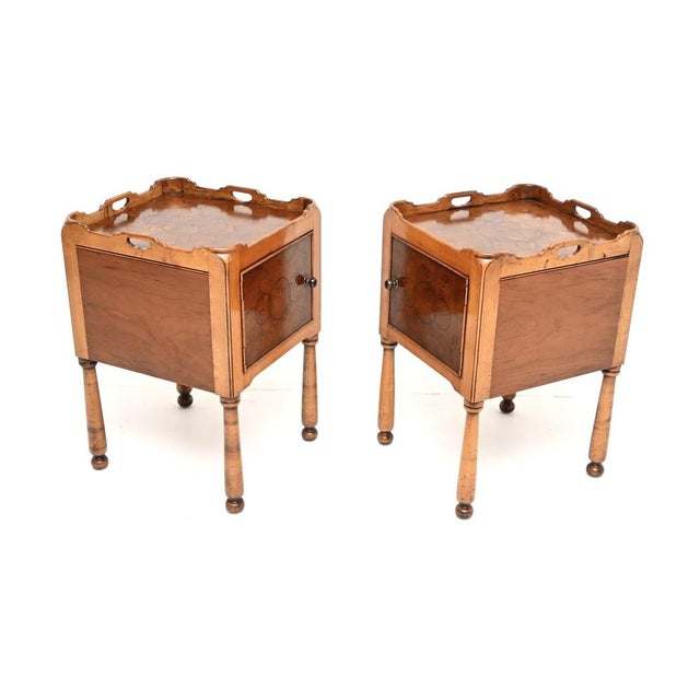 Vintage Georgian Style Yew Wood Oyster Veneer Nightstands, 1930, Set of 2 For Sale - Image 4 of 11