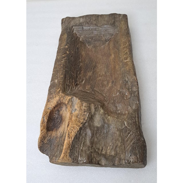 Late 19th Century Antique American Primitive Hand-Carved Hardwood Dough Bowl With Natural Burl Edge For Sale - Image 5 of 10