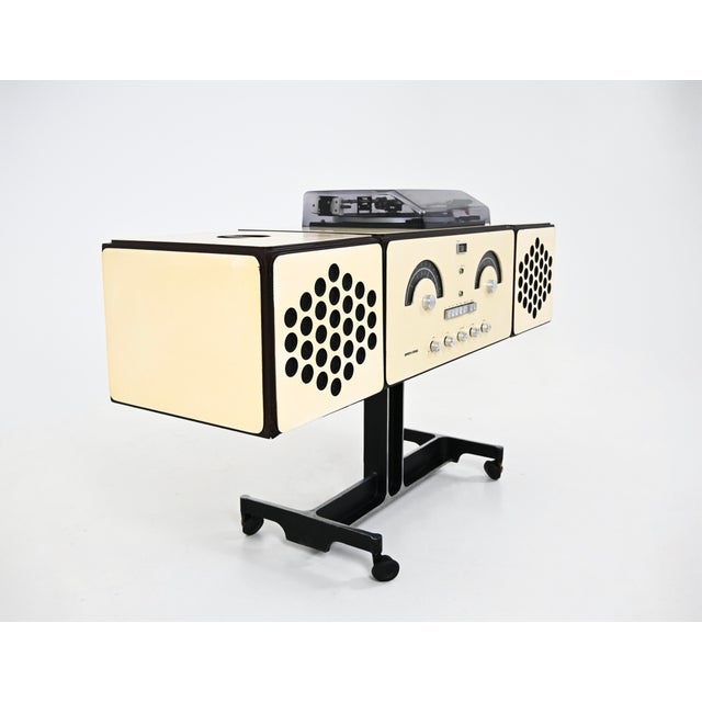 Mid-Century Modern Stereophonic RR-126 Radio by Achille & Pier Giacomo Castiglioni for Brionvega, 1960s For Sale - Image 3 of 15