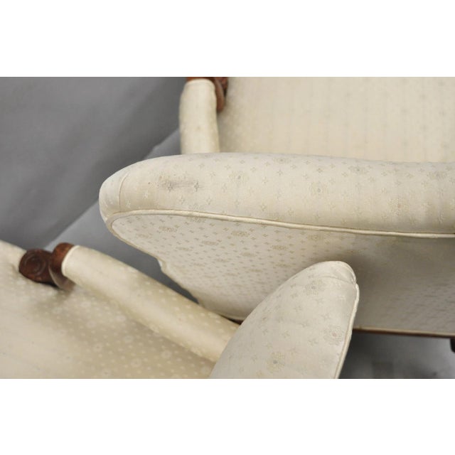 Vintage Thomasville Georgian Style Carved Mahogany Lounge Arm Chairs - A Pair For Sale - Image 15 of 16
