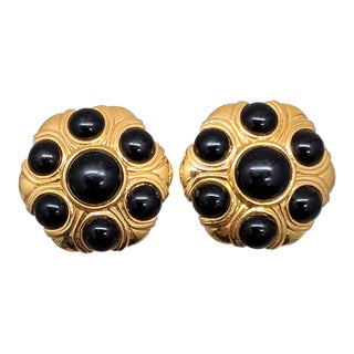 Vintage 1980s Signed Napier Goldtone Cabochon Faux-Onyx Clip Earrings-2 Pieces For Sale