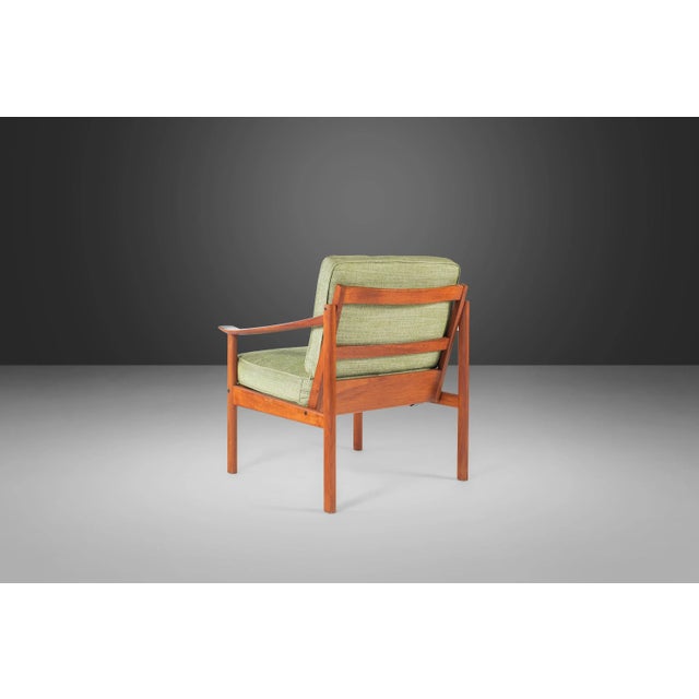 Danish Mid Century Modern Lounge Chairs in Teak by Peter Hvidt for Soborg Møbler, Denmark, circa 1960's - A Pair For Sale - Image 12 of 13