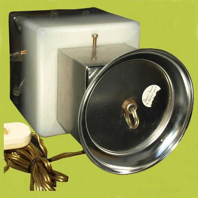 Chromed Metal & Glass Table Lamp by Toni Zuccheri for VeArt, 1970s For Sale - Image 6 of 11