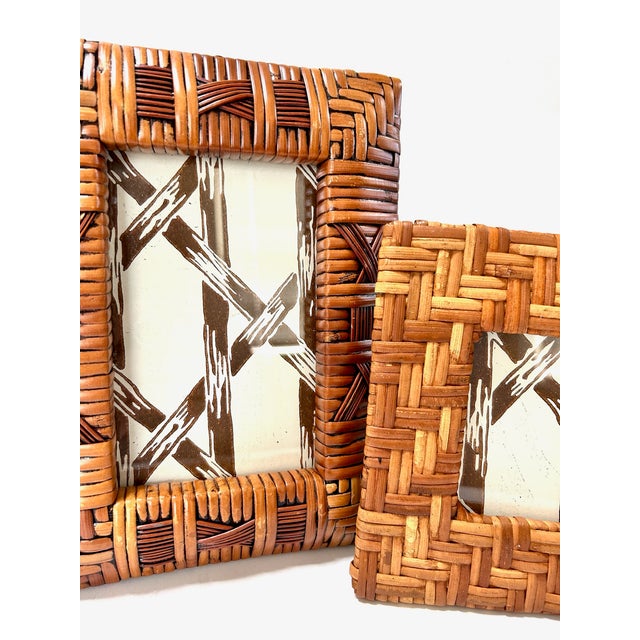 Late 20th Century Vintage Woven Rattan Picture Frames – Set of 2 Handwoven Boho Coastal Frames With Easel Backs For Sale - Image 5 of 8