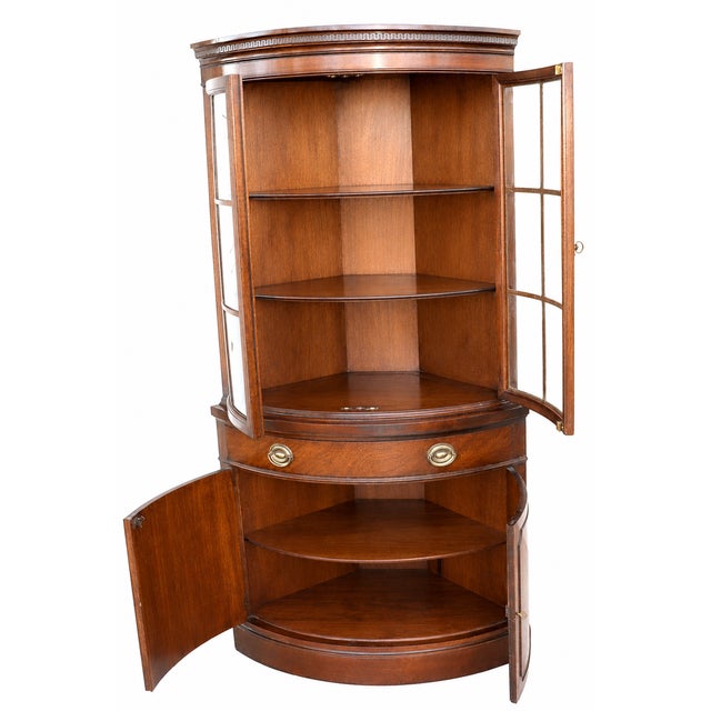Wood 1950s Vintage Drexel New Travis Court Bow-Front Corner China Cabinet For Sale - Image 7 of 15
