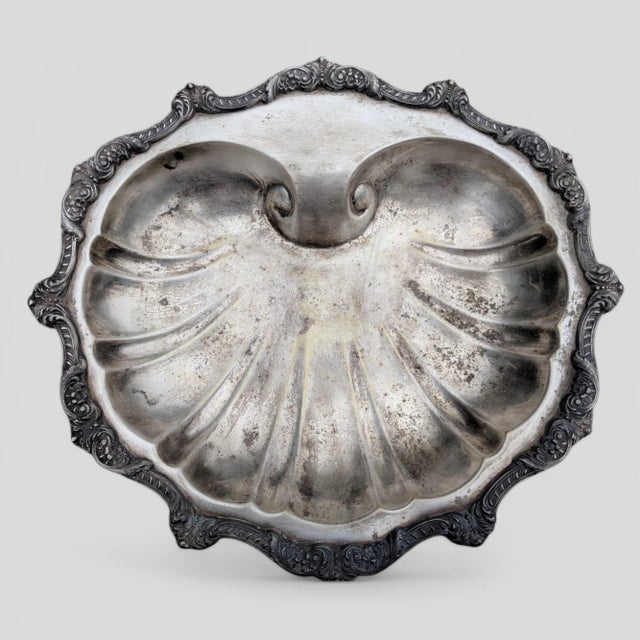 Mid 20th Century Vintage English Regency Sheffield Silver Plated Fish Clam Shell Serving Platter For Sale - Image 5 of 10