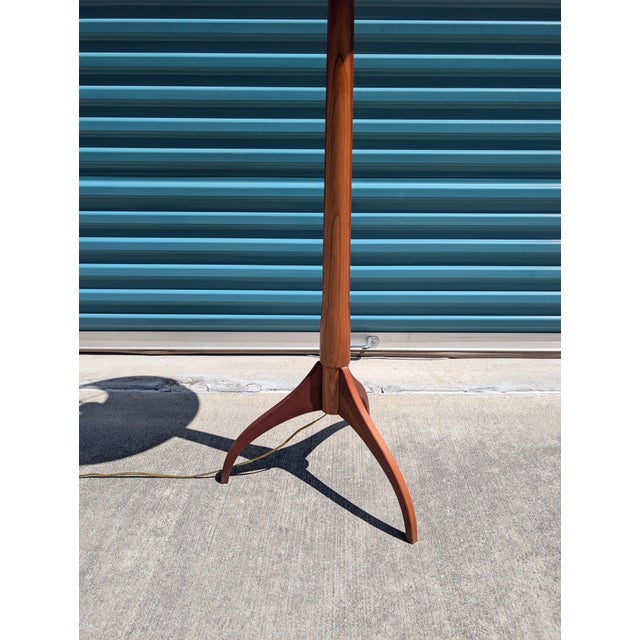 Mid-Century Modern Shaker Sculptural Solid Wood Floor Lamp, Cherry by Shaker Workshops, c.1970s For Sale - Image 3 of 5