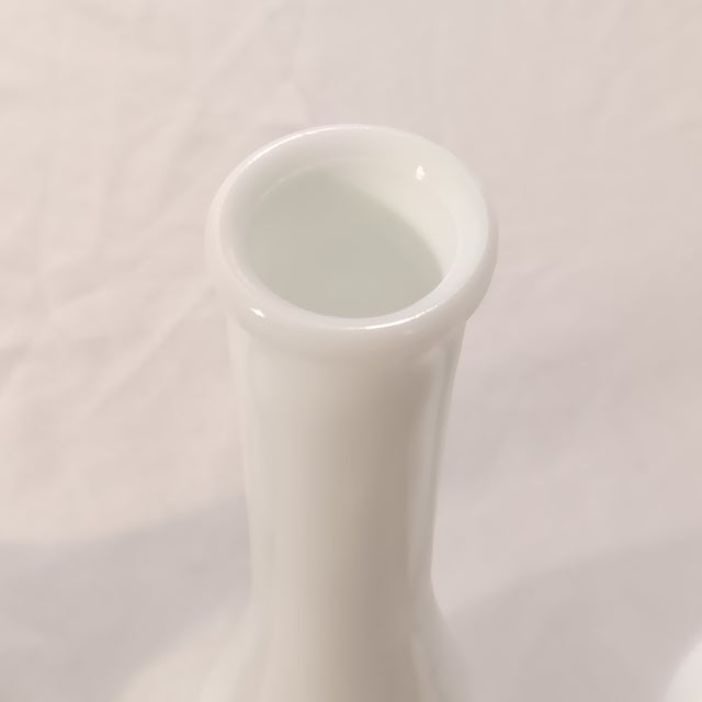 Classic Vintage Hoosier 4061 Milk Glass Vases One Diamond Pattern and Two Bulbous Shape- Set of 3 For Sale In Chicago - Image 6 of 9