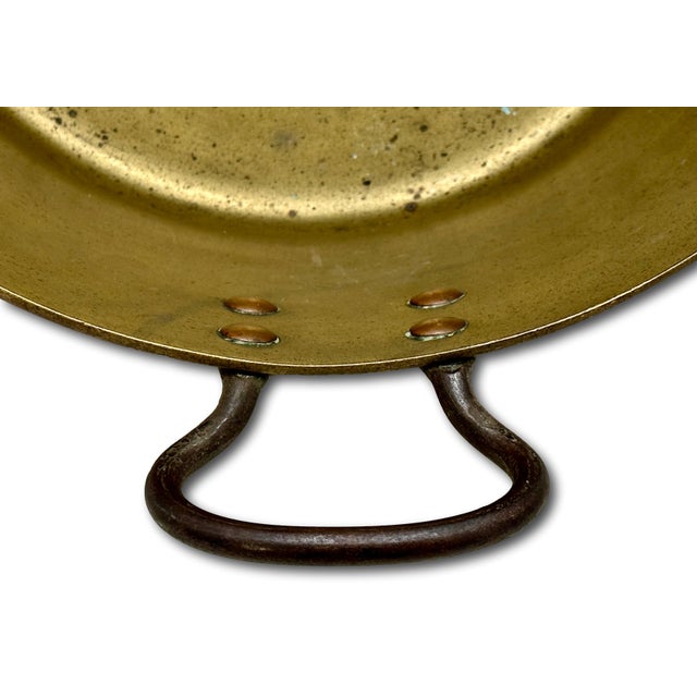 Very Large Mid 1800s Antique Heavy Brass & Hand Wrought Iron Hearth or Stove Top Cooking Pot 18 Inches Long! For Sale - Image 11 of 18