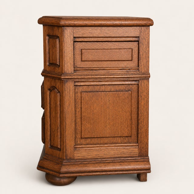 1960s French Provincial Style Oak Nightstands With Open Shelves, Pair For Sale In New York - Image 6 of 7
