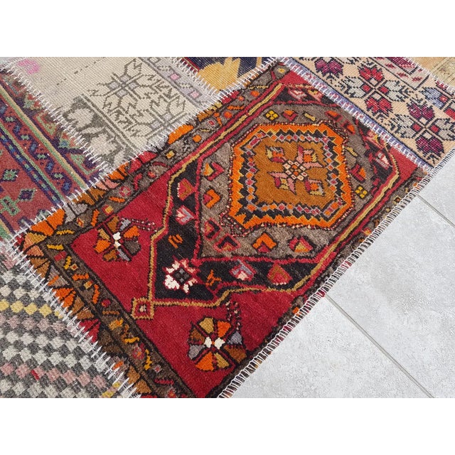 Mid 20th Century Oushak Wool Bohemian Runner Rug For Sale - Image 9 of 10