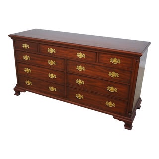 Henkel Harris Model 166 Cherry Bedroom Dresser For Sale