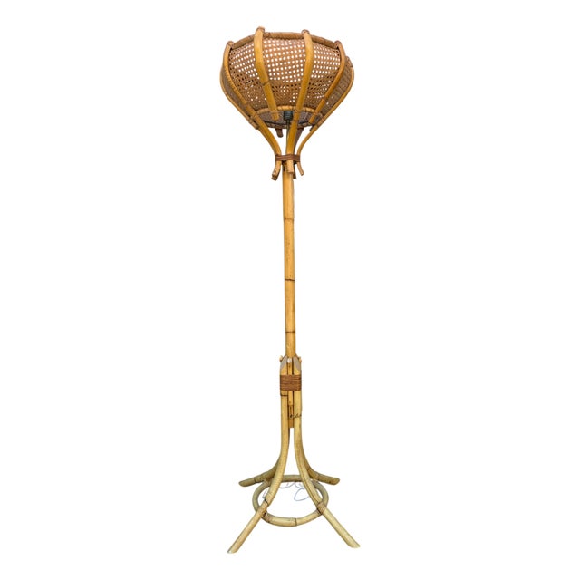 Vintage French Table Lamp in Rotin, 1960s For Sale