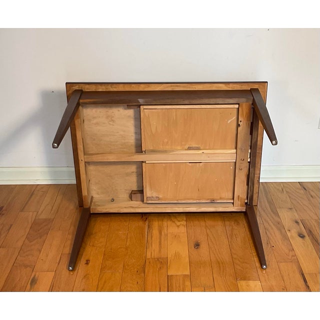 Mid-Century Modern Attributed to Jens Risom Walnut Side Table With Single Drawer For Sale - Image 11 of 12