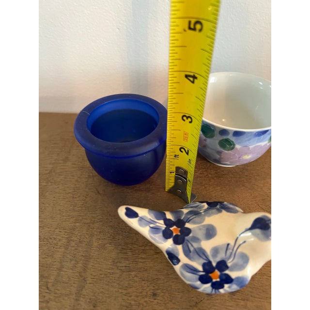 Up for consideration is a beautiful collection of small bowls and a matching decorative bird. This set would look lovely...