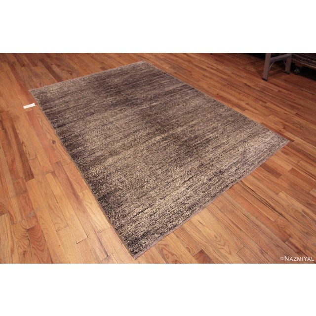 A Versatile and Decorative Abstract Pattern Salt and Pepper Color Modern Contemporary Area Rug, Country of Origin: Central...