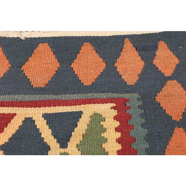 Vintage Persian Shiraz Kilim Rug - 06'08 X 09'00 For Sale In Dallas - Image 6 of 9