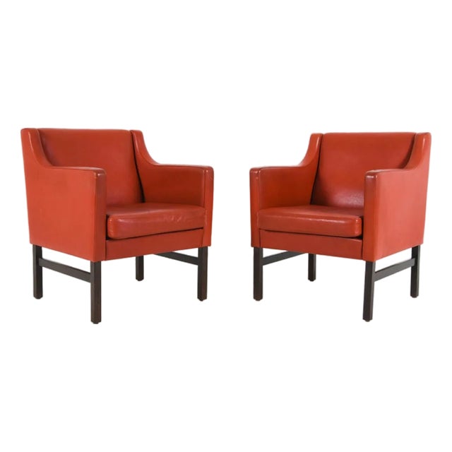 Danish Modern Leather & Beech Lounge Chairs in the Style of Børge Mogensen - A Pair For Sale