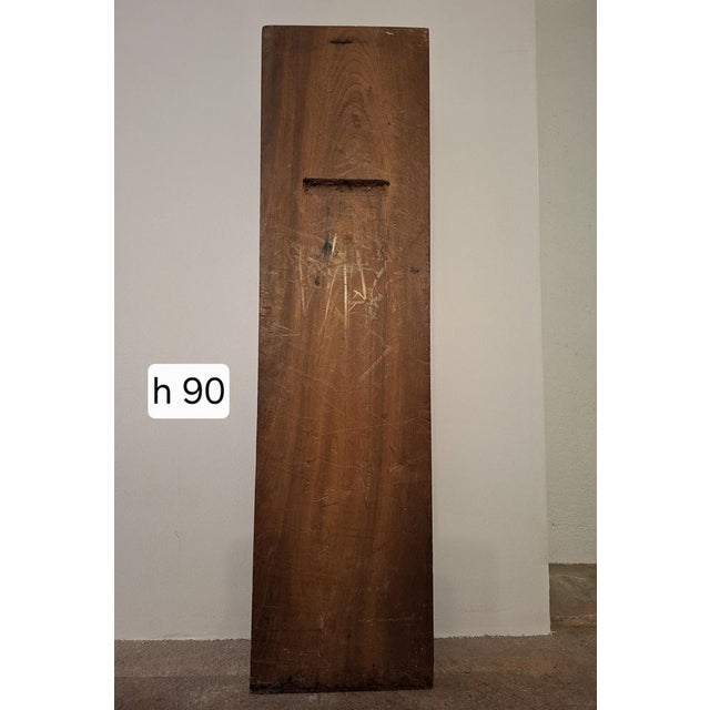Modernist Wall Sculpture in Carved Wood, 1971, in Good conditions. Designed 1970 to 1979