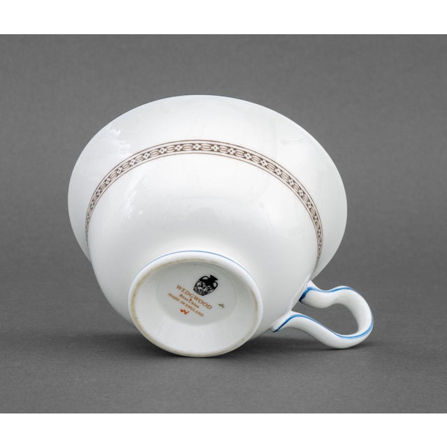 Late 20th Century Wedgwood "Florentine" Porcelain Service, 156 Pcs. For Sale - Image 15 of 18