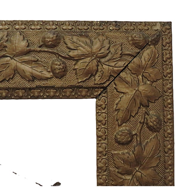 Victorian 19th C. Antique Victorian Picture Frame Gilt Wood & Gesso Leaves & Flowers Fits 17 1/4" X 14 1/2" Rabbet Opening For Sale - Image 3 of 6