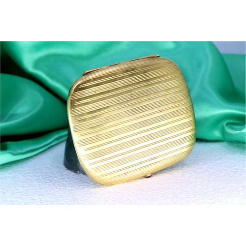 Womens Gold Cigarette Case with Strips For Sale - Image 5 of 7