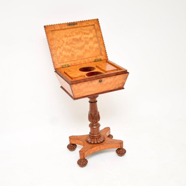 A charming and beautiful antique William IV satin wood Tea Poy / side table. This was made in England, it dates from...