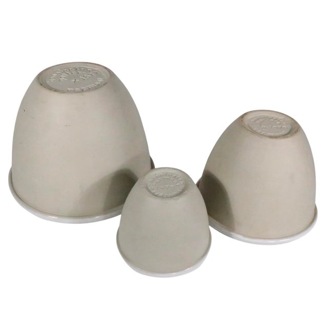 Sand Nest of Three Bennington Potters Mixing Bowls Design Attributed to David Gil C. 1970's For Sale - Image 8 of 18