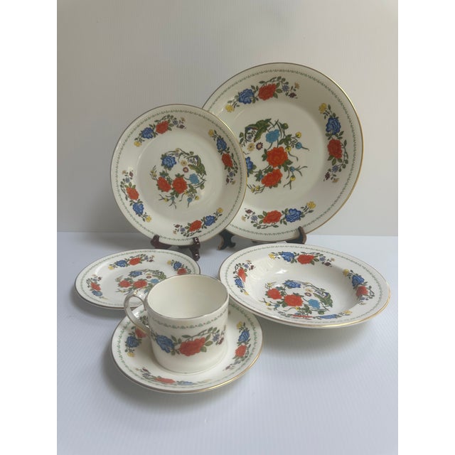 Mid-Century Modern Vintage 1960 Aynsley and Sons England Hand Painted "Famille Rose" 56pc Dinner Set for 8 For Sale - Image 3 of 18