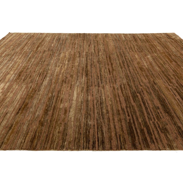 9 X 12 Contemporary Soumak Handmade Geometric Jute Rug in Tan Color For Sale In New York - Image 6 of 11