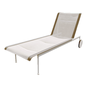 Richard Schultz Chaise Lounge Chair by Knoll